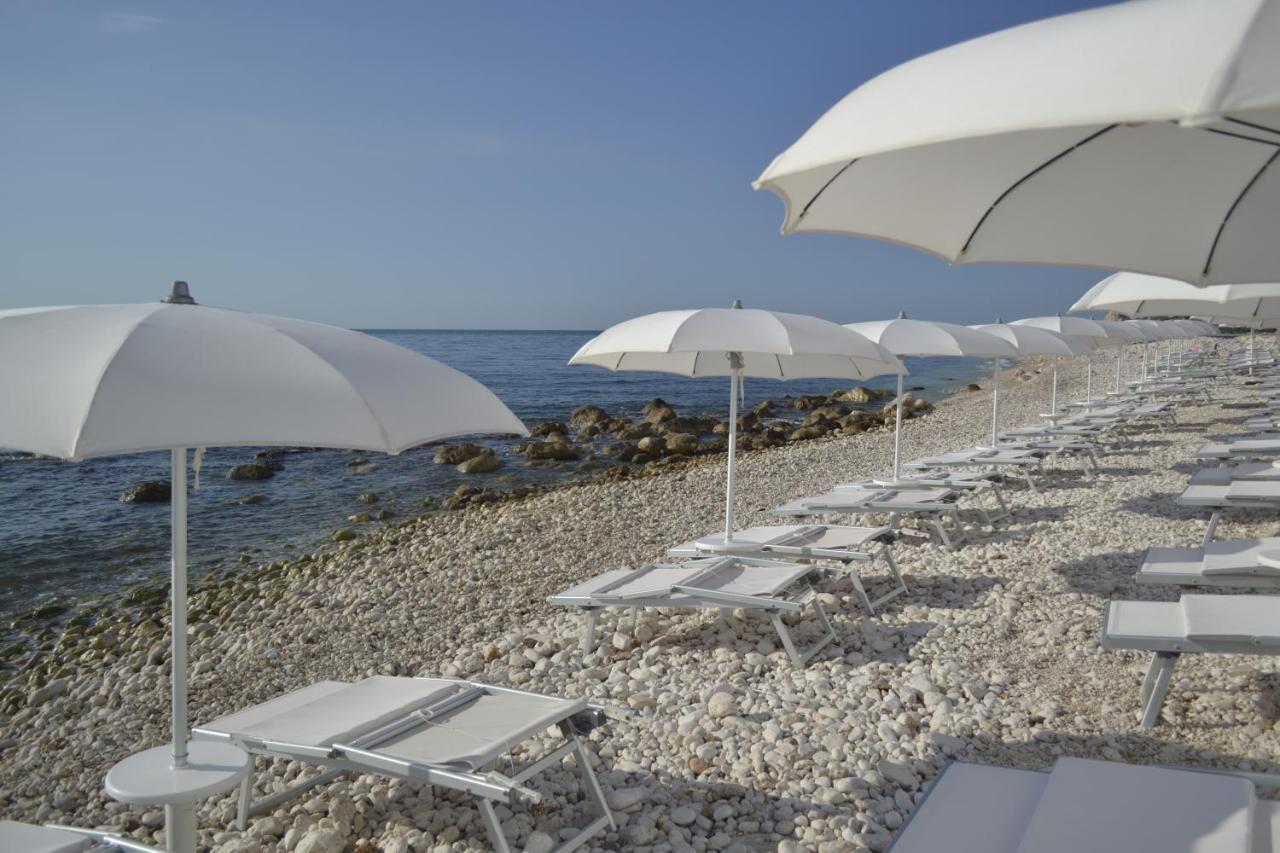 La Casa E Il Mare, Private Bay Hotel Mattinata Bagian luar foto