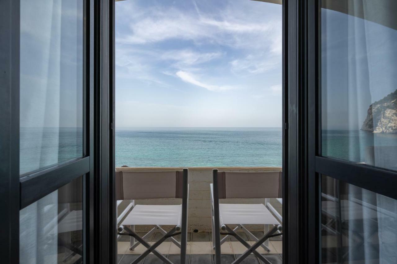 La Casa E Il Mare, Private Bay Hotel Mattinata Bagian luar foto