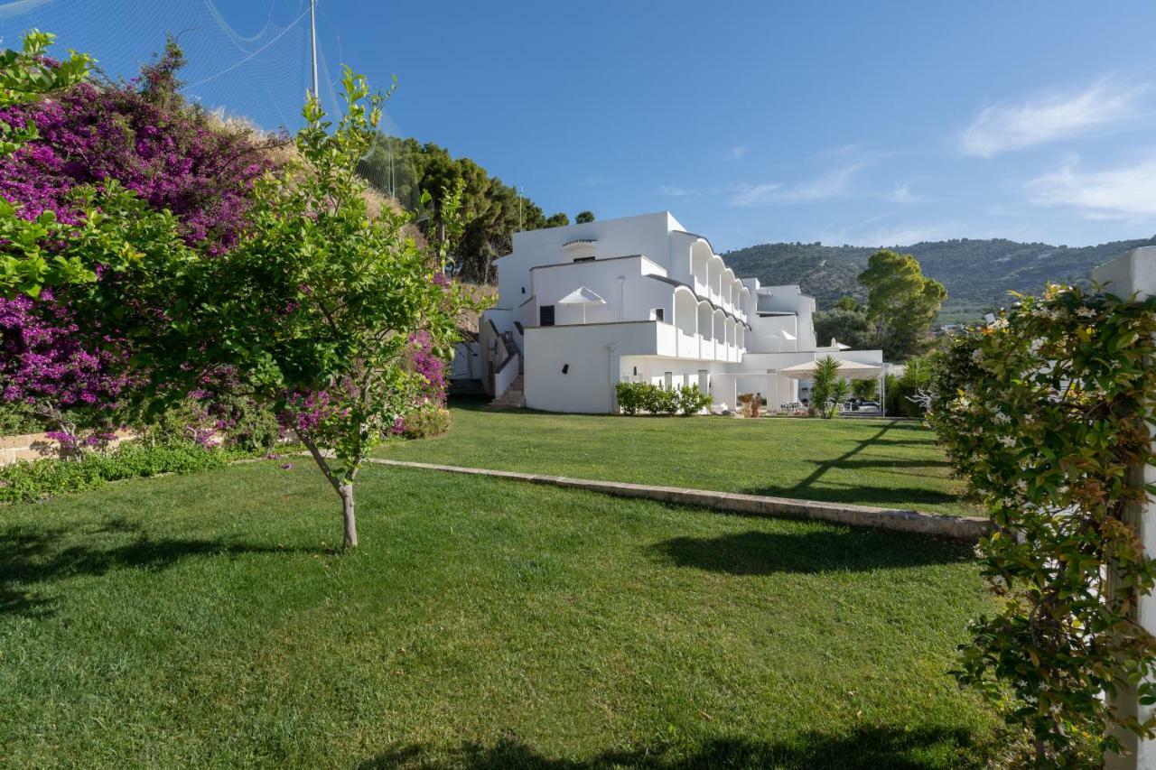 La Casa E Il Mare, Private Bay Hotel Mattinata Bagian luar foto